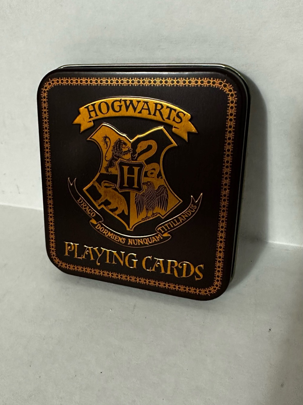 Warner Bros. Hogwarts Playing Cards - Black and Gold